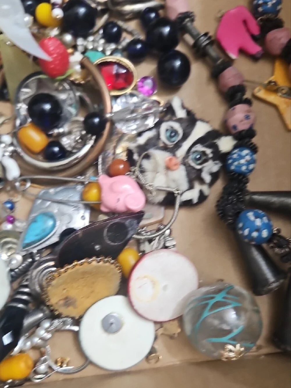 Bundola sorted jewelry for jewelry making over two pounds
